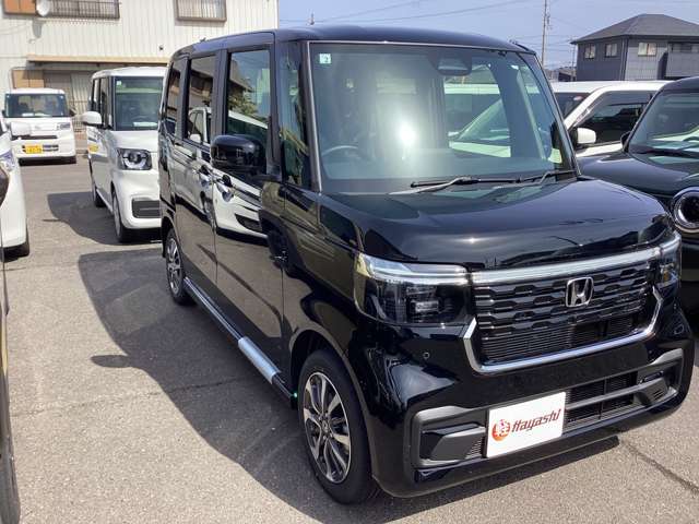 ホンダ Ｎ　ＢＯＸ カスタム ６６０ R8年 (四国) 99