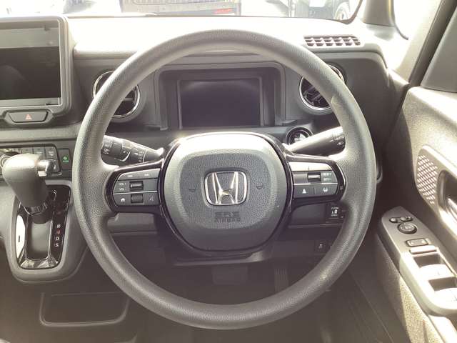 ホンダ Ｎ　ＢＯＸ カスタム ６６０ R8年 (四国) 99