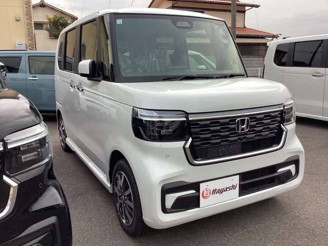ホンダ Ｎ　ＢＯＸ カスタム ６６０ R8年 (四国) 99