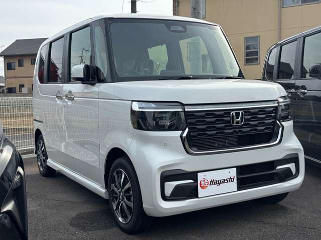 ホンダ Ｎ　ＢＯＸ カスタム ６６０ R7年 (四国) 99