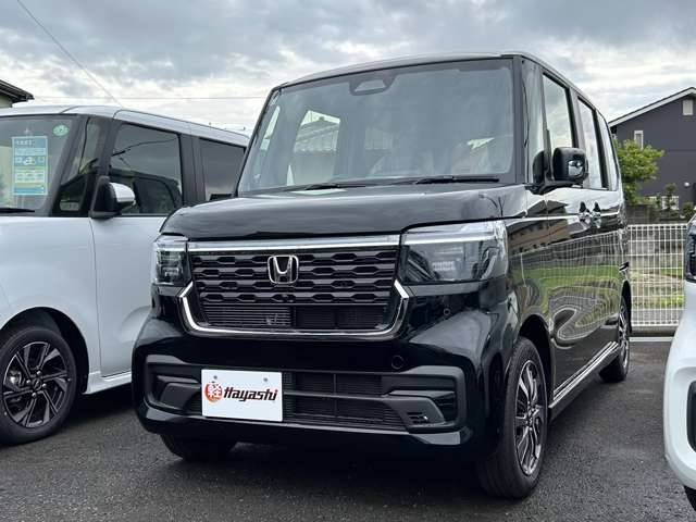 ホンダ Ｎ　ＢＯＸ カスタム ６６０ R7年 (四国) 99