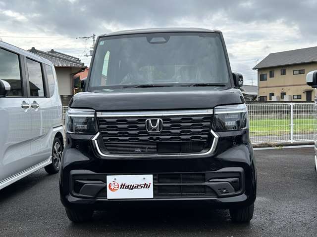 ホンダ Ｎ　ＢＯＸ カスタム ６６０ R7年 (四国) 99