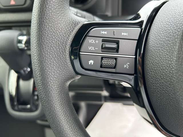 ホンダ Ｎ　ＢＯＸ カスタム ６６０ R7年 (四国) 99