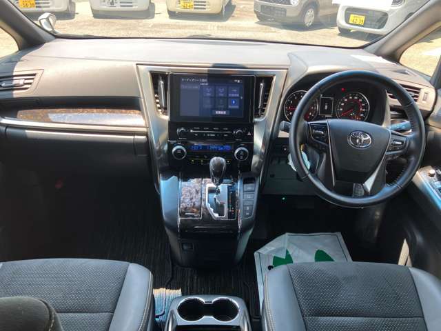トヨタ アルファード ２．５ Ｓ タイプゴールドＩＩ R3年 (関東) 99