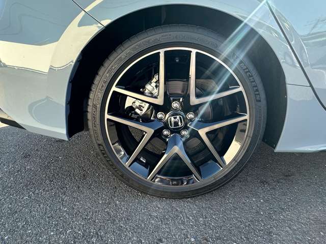 ホンダ シビック ２．０ Ｅ：ＨＥＶ R5年 (関東) 99