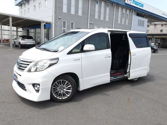 トヨタ アルファード　ハイブリッド ２．４ ＳＲ プレミアムシートパッケージ ４ＷＤ H26年 (関東) 99
