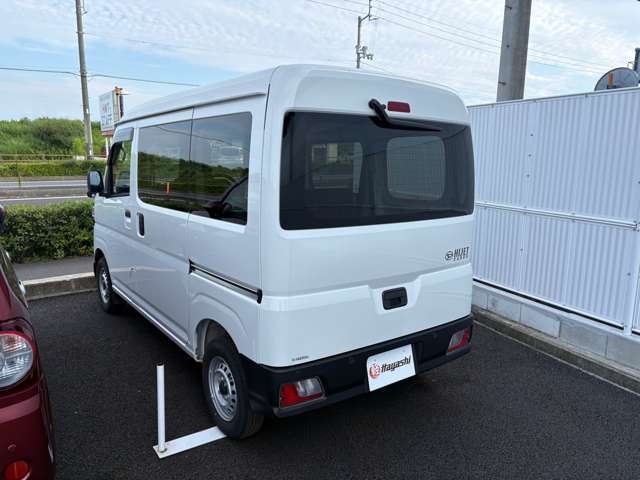 ダイハツ ハイゼットカーゴ ６６０ デラックス R5年 (四国) 99