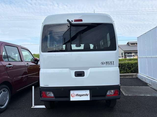 ダイハツ ハイゼットカーゴ ６６０ デラックス R5年 (四国) 99