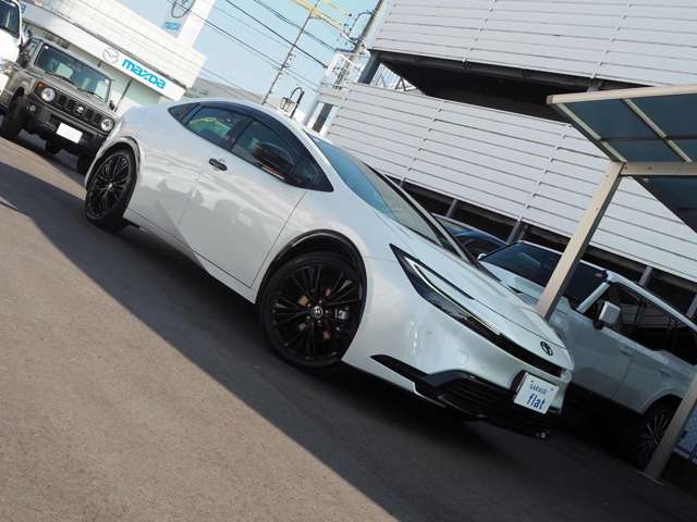 トヨタ プリウスＰＨＶ ２．０ プラグインハイブリッド Ｇ ナイト シェード R8年 (東海) 99