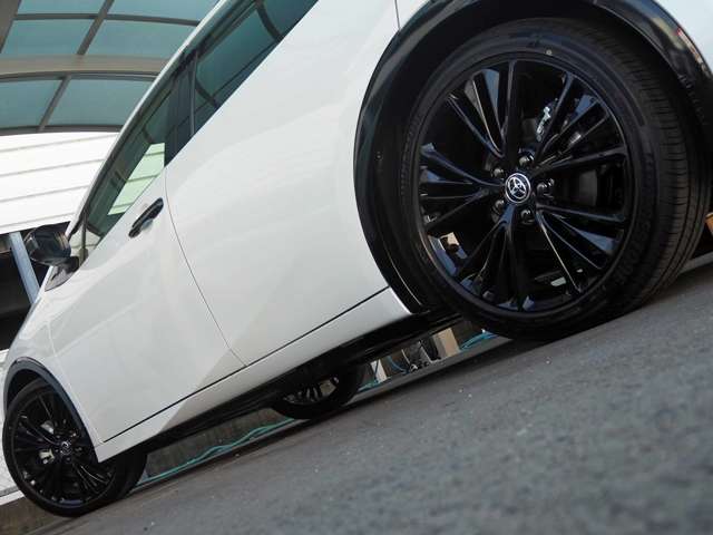 トヨタ プリウスＰＨＶ ２．０ プラグインハイブリッド Ｇ ナイト シェード R8年 (東海) 99