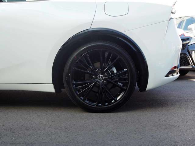 トヨタ プリウスＰＨＶ ２．０ プラグインハイブリッド Ｇ ナイト シェード R8年 (東海) 99