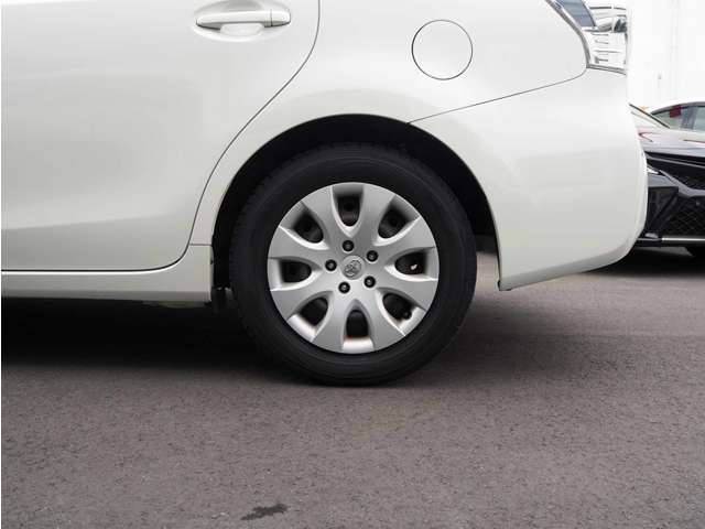 トヨタ プリウスΑ １．８ Ｓ Ｌセレクション H26年 (東海) 99