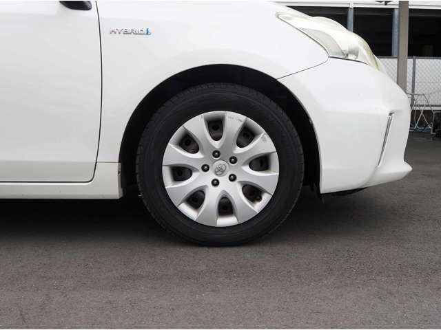 トヨタ プリウスΑ １．８ Ｓ Ｌセレクション H26年 (東海) 99