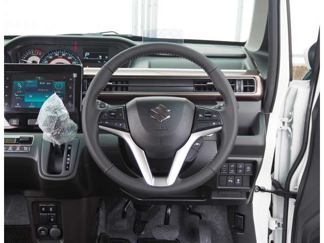 スズキ ワゴンＲ ６６０ カスタムＺ ハイブリッド ＺＸ アップグレードパッケージ装着車 R7年 (東海) 99