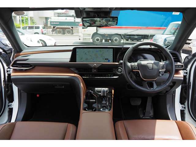 トヨタ クラウンエステート　ハイブリッド ２．５ Ｚ Ｅ－ＦＯＵＲ ４ＷＤ R7年 (東海) 99