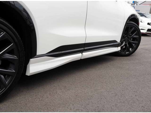 トヨタ クラウンエステート　ハイブリッド ２．５ Ｚ Ｅ－ＦＯＵＲ ４ＷＤ R7年 (東海) 99