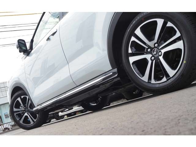 ダイハツ ロッキー １．０ プレミアム Ｇ ４ＷＤ R7年 (東海) 99