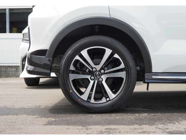 ダイハツ ロッキー １．０ プレミアム Ｇ ４ＷＤ R7年 (東海) 99
