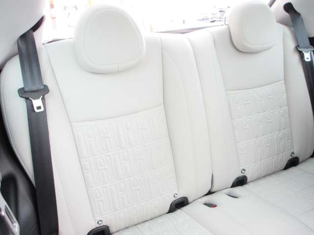フィアット ５００ｅ アイコン R5年 (近畿) 99