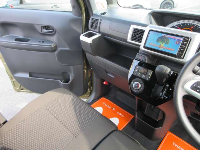 トヨタ ピクシス　メガ ６６０ Ｌ ＳＡＩＩＩ R3年 (近畿) 99