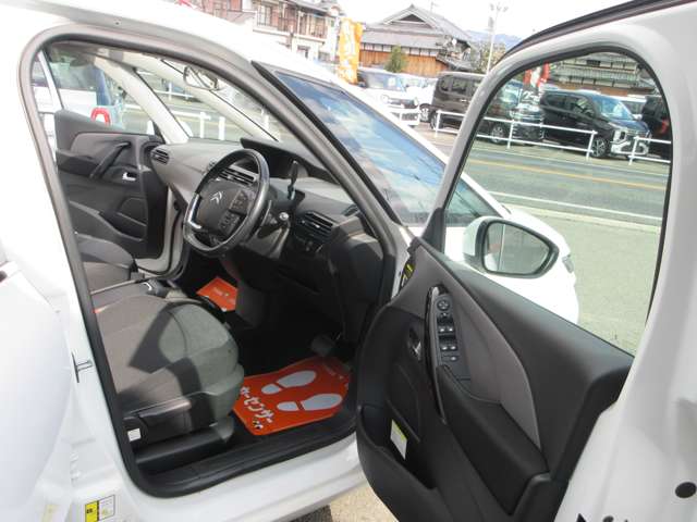 シトロエン Ｃ４　ピカソ シャイン ブルーＨＤＩ ディーゼルターボ H30年 (近畿) 99