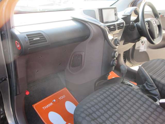 トヨタ ｉＱ １．０ １００Ｘ ２シーター H21年 (近畿) 99