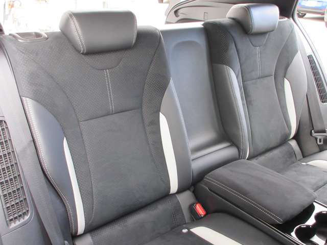 トヨタ プリウスＰＨＶ １．８ Ｓ ＧＲ スポーツ H29年 (近畿) 99