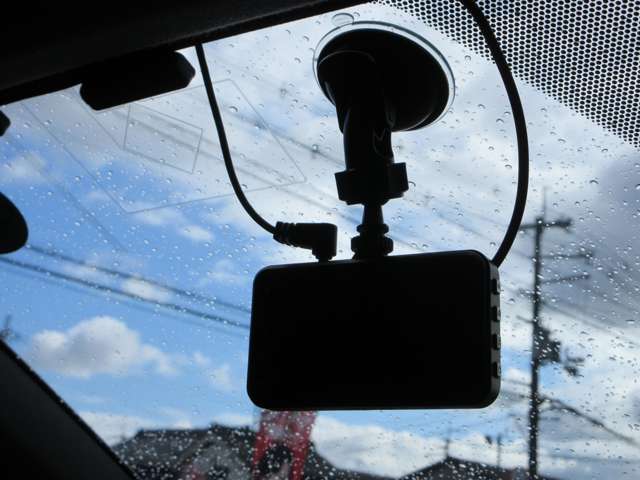 トヨタ プリウスＰＨＶ １．８ Ｓ ＧＲ スポーツ H29年 (近畿) 99