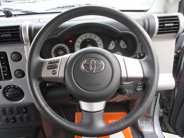 トヨタ ＦＪ　クルーザー ４．０ カラーパッケージ ４ＷＤ H26年 (近畿) 99