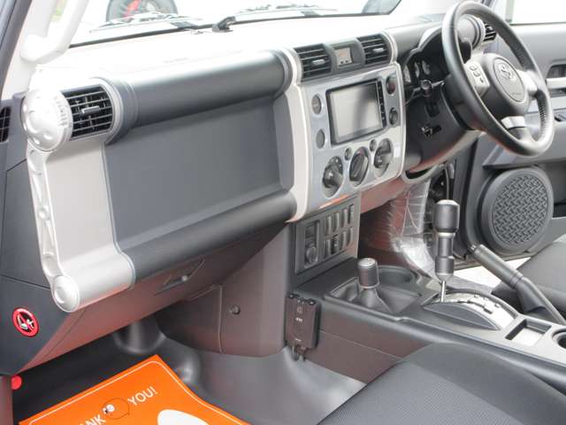トヨタ ＦＪ　クルーザー ４．０ カラーパッケージ ４ＷＤ H26年 (近畿) 99