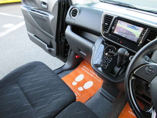 三菱 ｅＫスペース ６６０ カスタム Ｔ セーフティ プラス エディション H30年 (近畿) 99