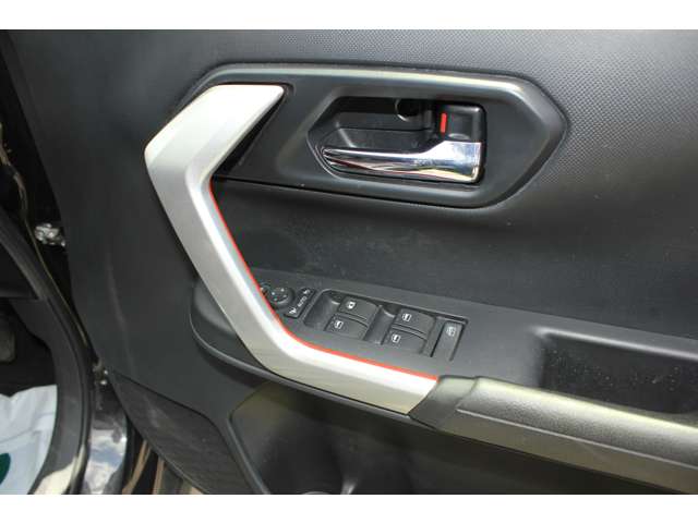 トヨタ ライズ １．０ Ｚ R2年 (近畿) 99