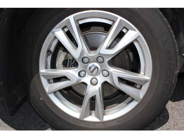 ボルボ ＸＣ６０ Ｔ５ ＡＷＤ モメンタム ４ＷＤ H29年 (近畿) 99