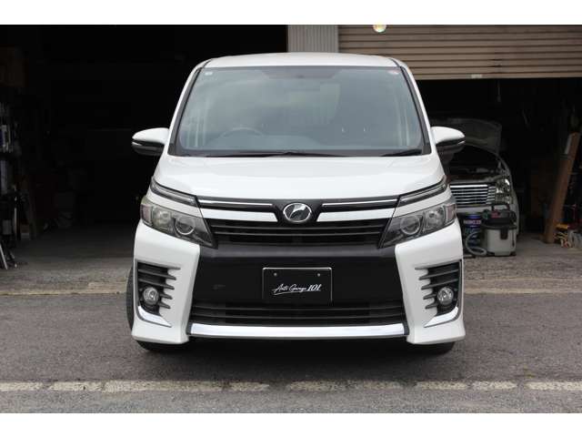 トヨタ ヴォクシー ２．０ ＺＳ H26年 (近畿) 99