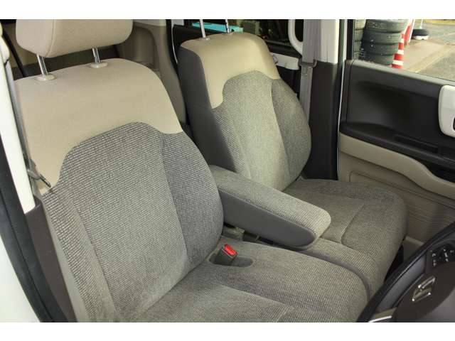 ホンダ Ｎ　ＢＯＸ ６６０ Ｇ Ｌ ホンダセンシング H29年 (近畿) 99