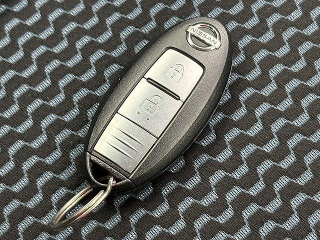 日産 ノート １．２ Ｘ Ｖセレクション プラスセーフティ H27年 (近畿) 99