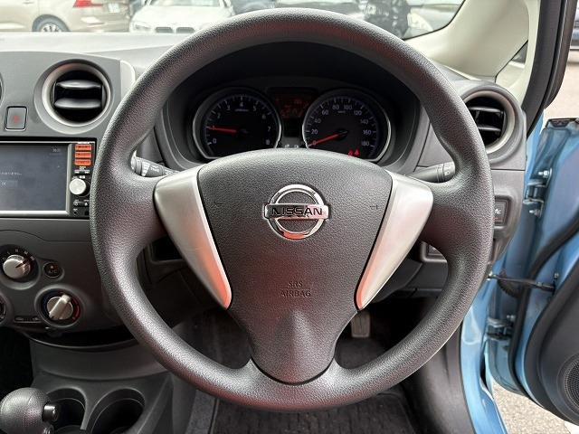 日産 ノート １．２ Ｘ Ｖセレクション プラスセーフティ H27年 (近畿) 99