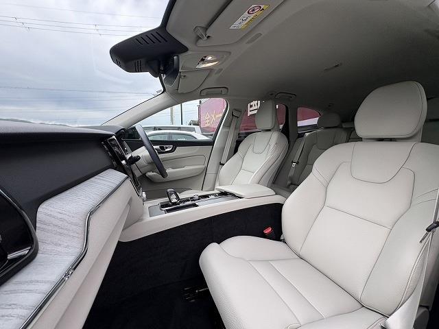 ボルボ ＸＣ６０ プラス　Ｂ５ R5年 (近畿) 99