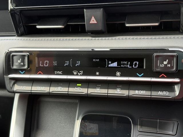 トヨタ ヴォクシー １．８ ハイブリッド Ｓ－Ｚ R5年 (近畿) 99