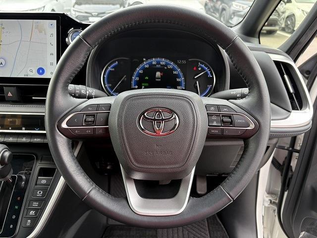 トヨタ ヴォクシー １．８ ハイブリッド Ｓ－Ｚ R5年 (近畿) 99