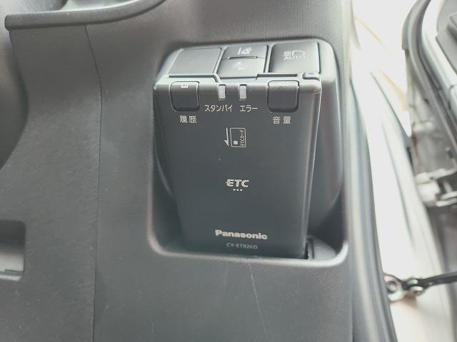 トヨタ アクア １．５ Ｇ H28年 (近畿) 99