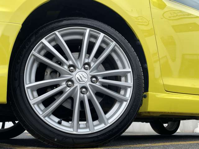 スズキ スイフト １．６ スポーツ H27年 (関東) 99
