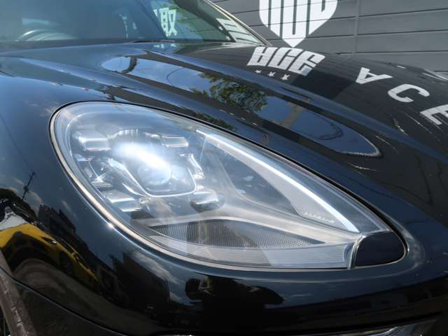 ポルシェ マカン ＧＴＳ ＰＤＫ ４ＷＤ H28年 (関東) 99