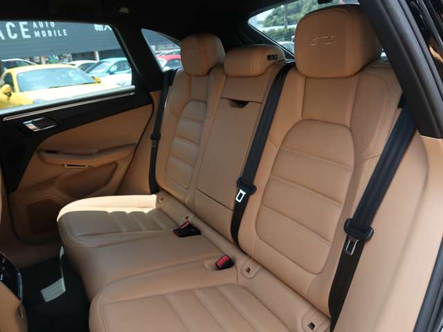 ポルシェ マカン ＧＴＳ ＰＤＫ ４ＷＤ H28年 (関東) 99
