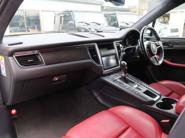 ポルシェ マカン ターボ ＰＤＫ ４ＷＤ H28年 (関東) 99
