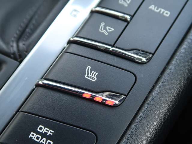 ポルシェ マカン ターボ ＰＤＫ ４ＷＤ H28年 (関東) 99