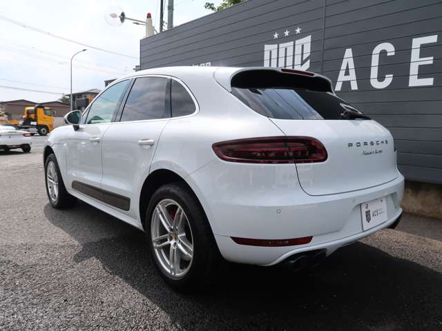 ポルシェ マカン ターボ ＰＤＫ ４ＷＤ H28年 (関東) 99