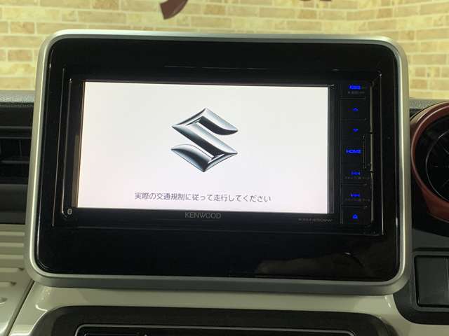 スズキ スペーシア ６６０ ハイブリッド Ｘ H30年 (近畿) 99