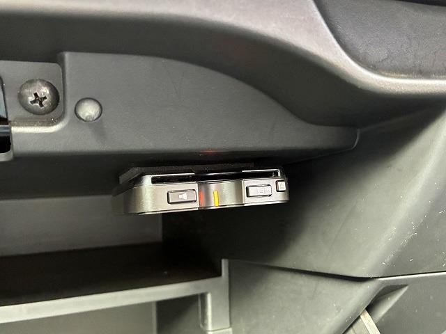 日産 ノート １．２ Ｅ－ＰＯＷＥＲ Ｂ H30年 (近畿) 99