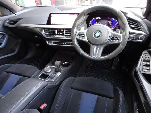 ＢＭＷ ２シリーズ Ｍ２３５Ｉ Ｘドライブ ４ＷＤ R2年 (関東) 99